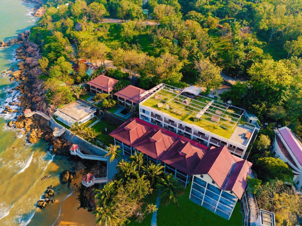 Dankbaar Resort Quy Nhon Esterno foto