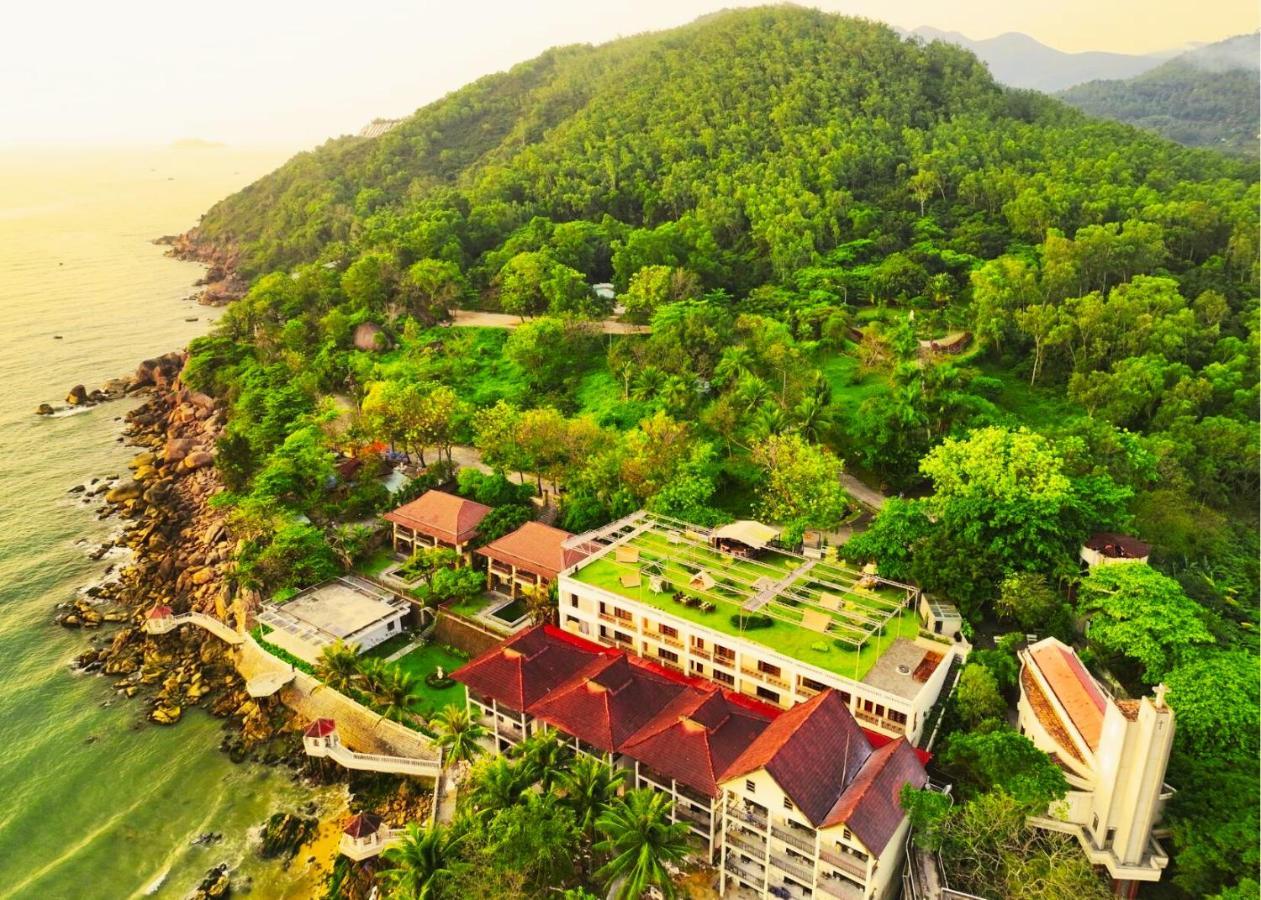 Dankbaar Resort Quy Nhon Esterno foto